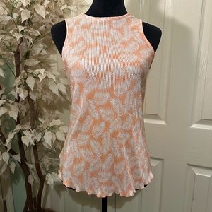 Above and Beyond Ladies Top Sleeveless Palm Leaf Print Size Small NWT